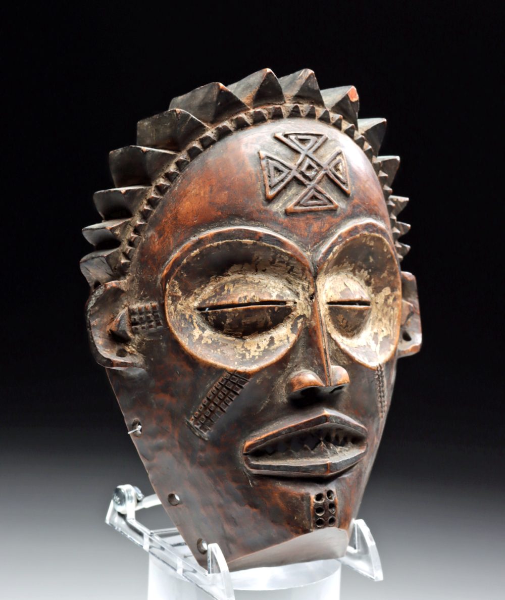 Face Mask Mwana Pwo